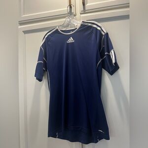 - Adidas Men's Blue Sports Shirt made of Climalite fabric. In EUC. Size M